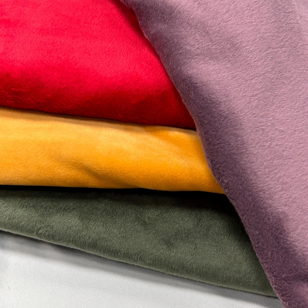 Wholesale Fabric By The Yard, Low-Pile Minky Plush Material