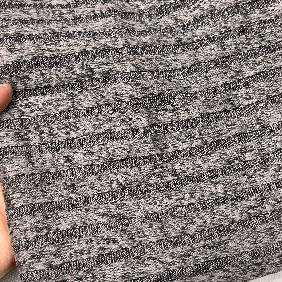 Soft Brush Rib Knit Fabric for Clothing - 8x4 Texture - Perfect for Sweaters and Cardigans / 8x4 T.R Brib