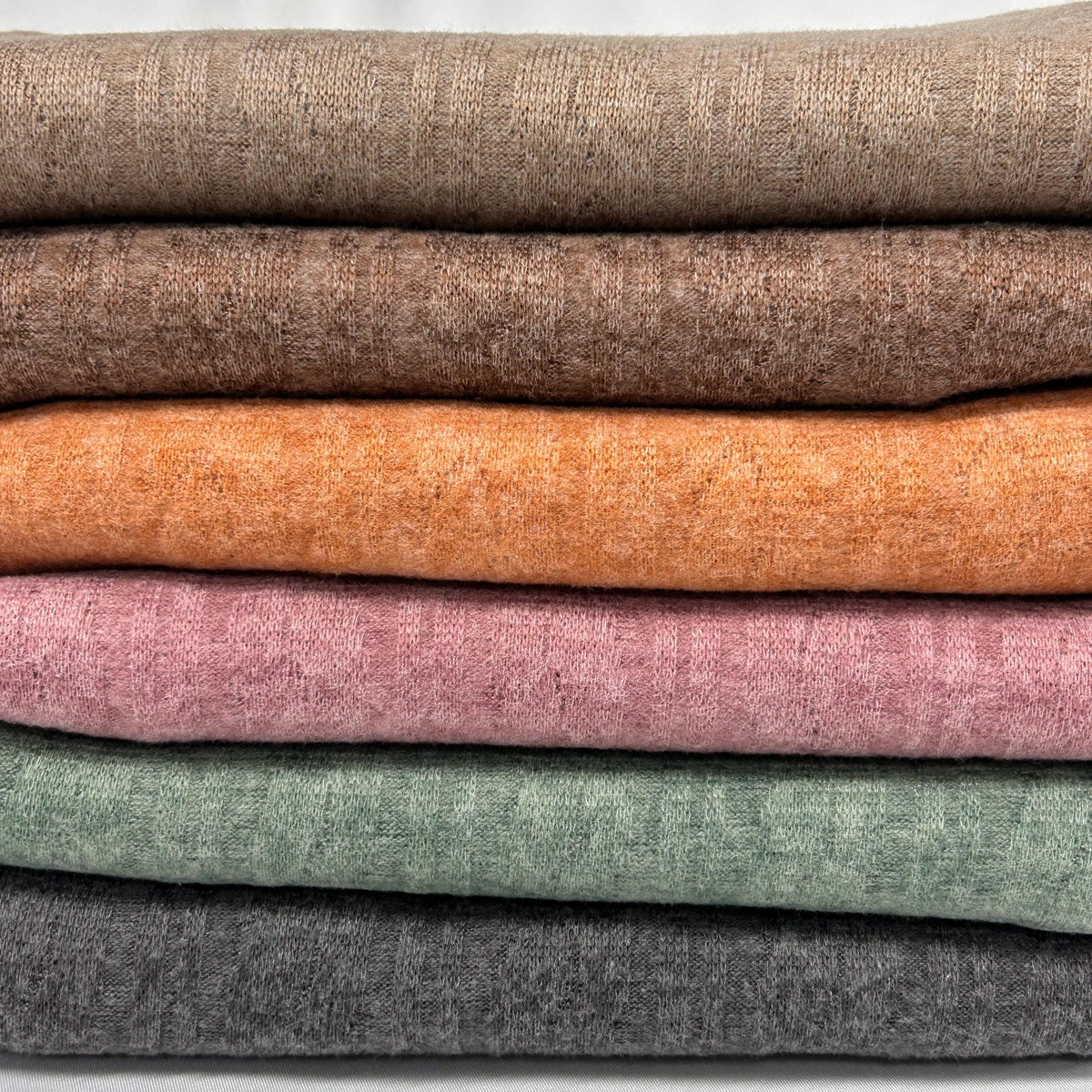 Sweater Knit Fabric, Stretch Cable By The Yard-Bagy-S pd